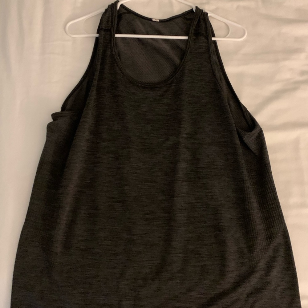 Men’s lululemon tank top